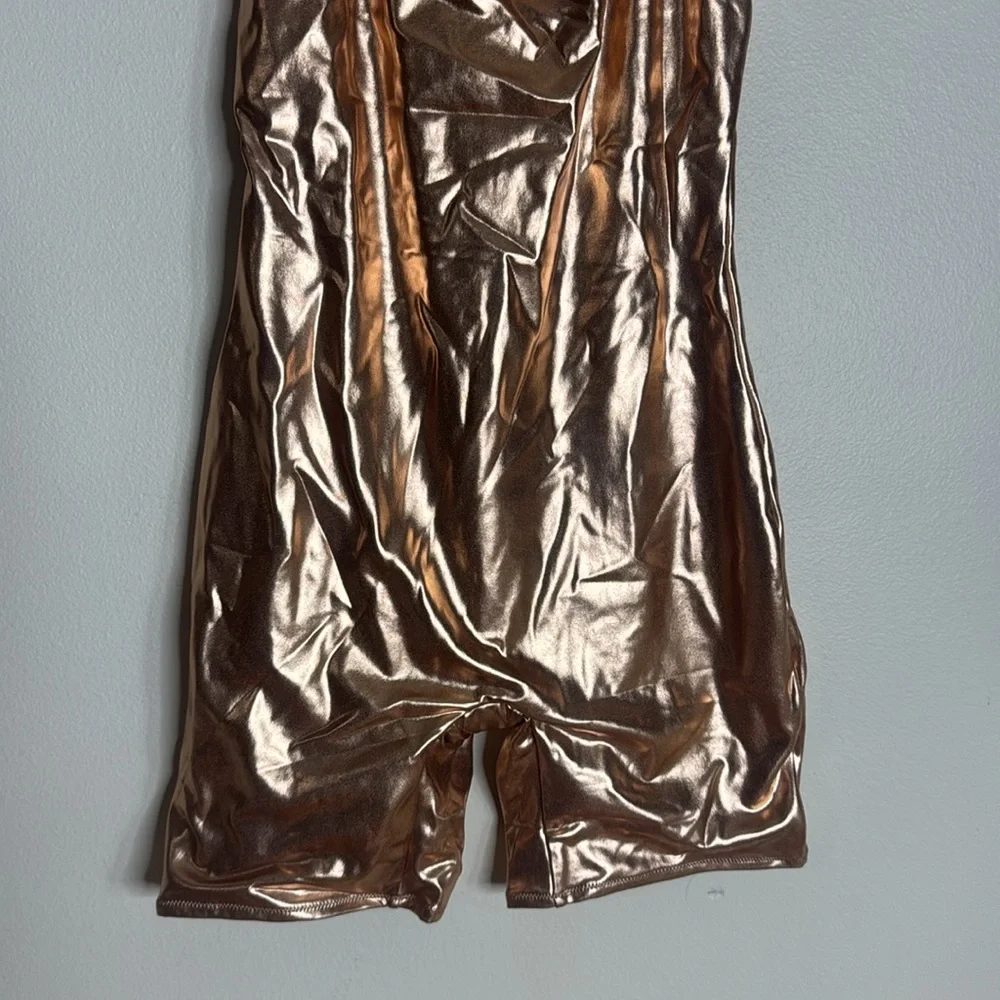 SKIMS Metallic Swim Cycle Suit - Champagne dude medium swim festival rave M